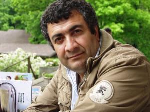   Mano Khalil: ‘Just saying I’m a Kurd is a political act.’ Photograph: Human Rights Arts and Film festival